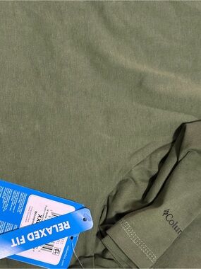 NWT Columbia Olive Green Short Sleeve Tee